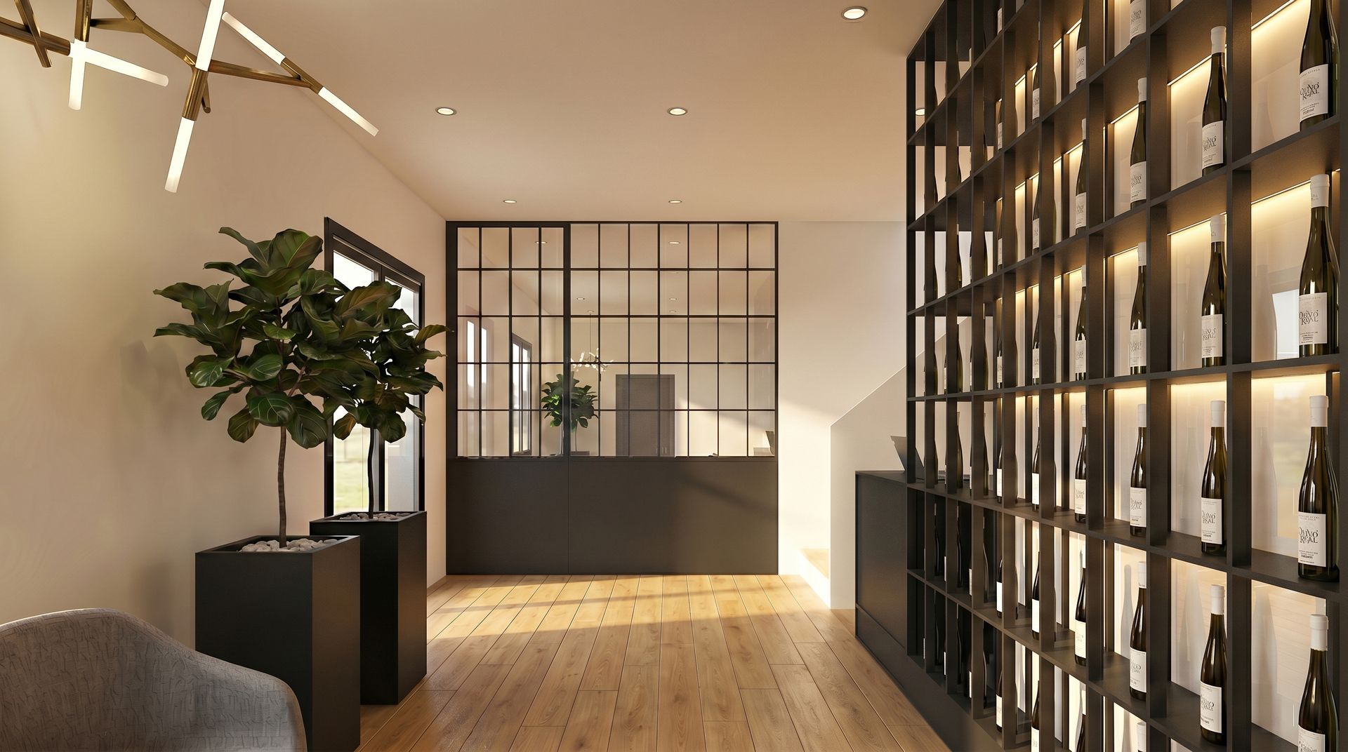 Interior moderno con suelo de madera, estanterías negras, árbol en maceta y trastienda separada por una mampara de cristal.