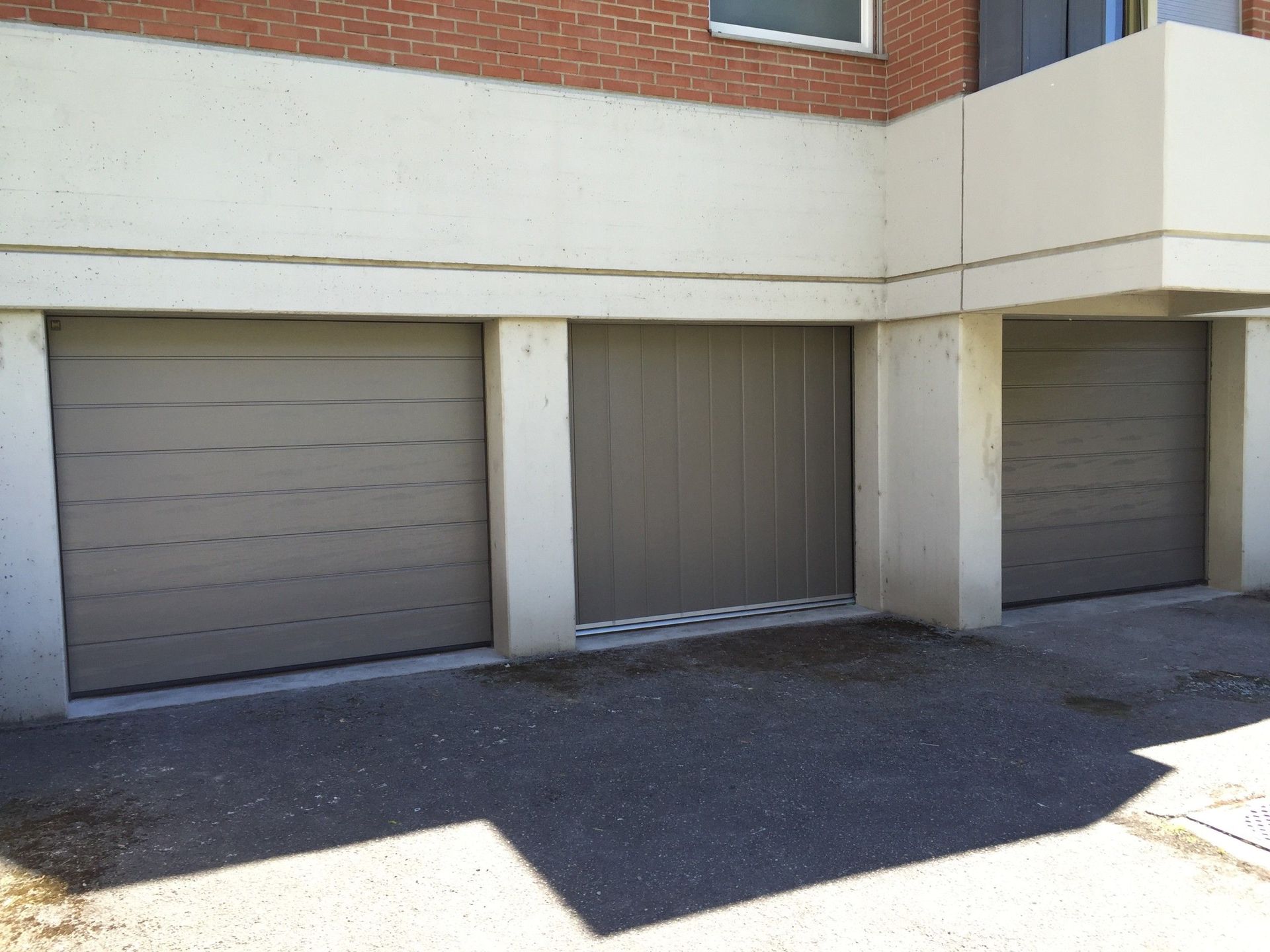 Porte de garage - Stéphane Bourdin Sàrl
