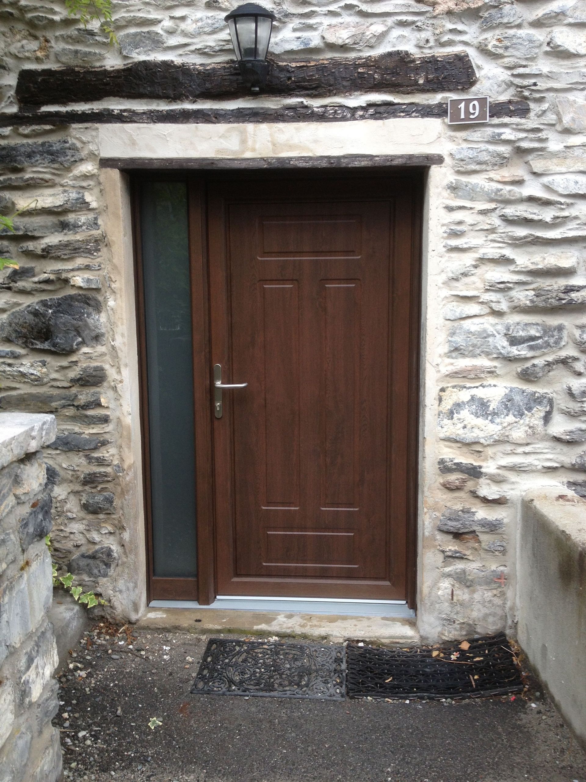 Porte d'entrée - Stéphane Bourdin Sàrl