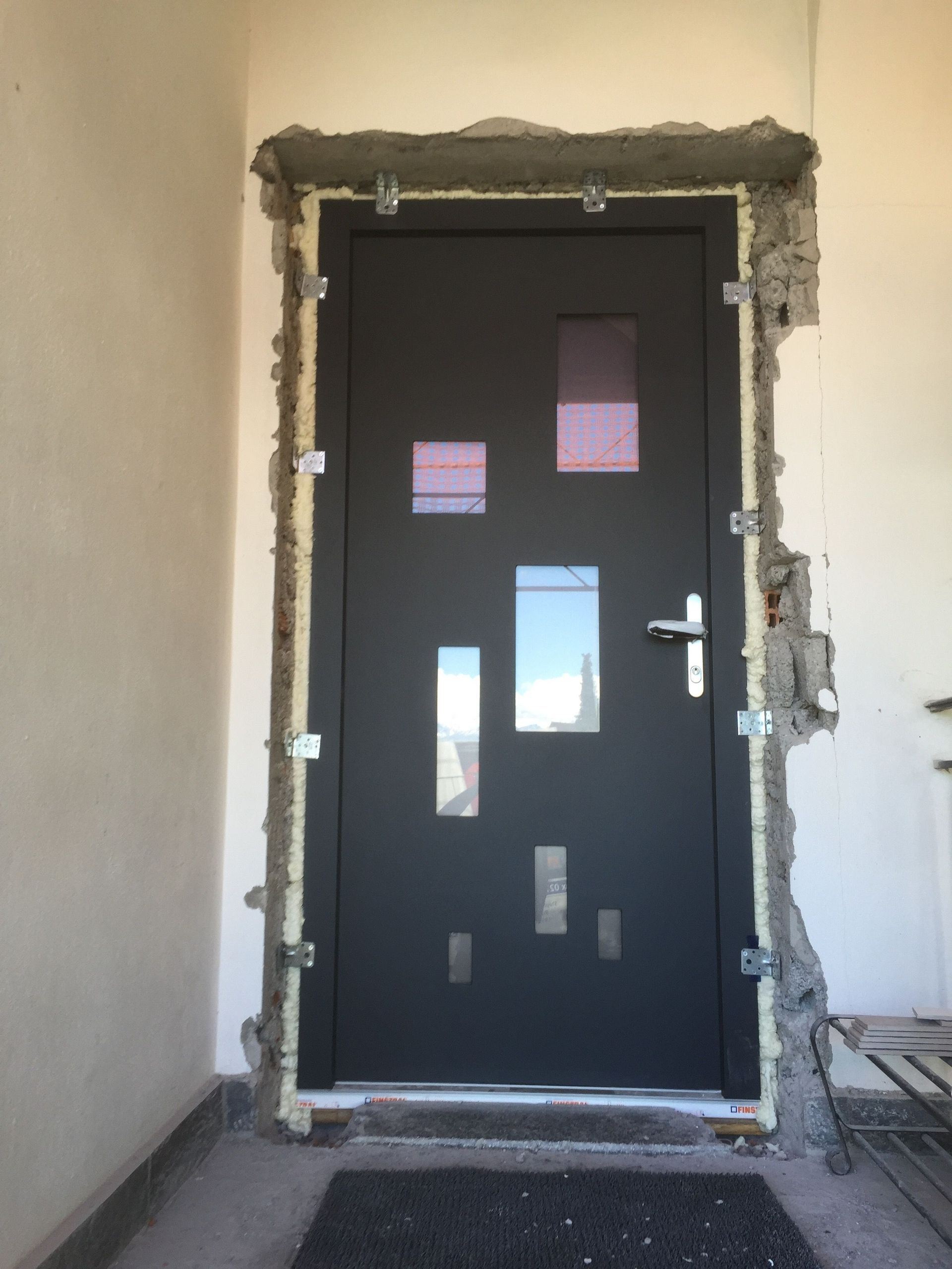 Porte d'entrée - Stéphane Bourdin Sàrl