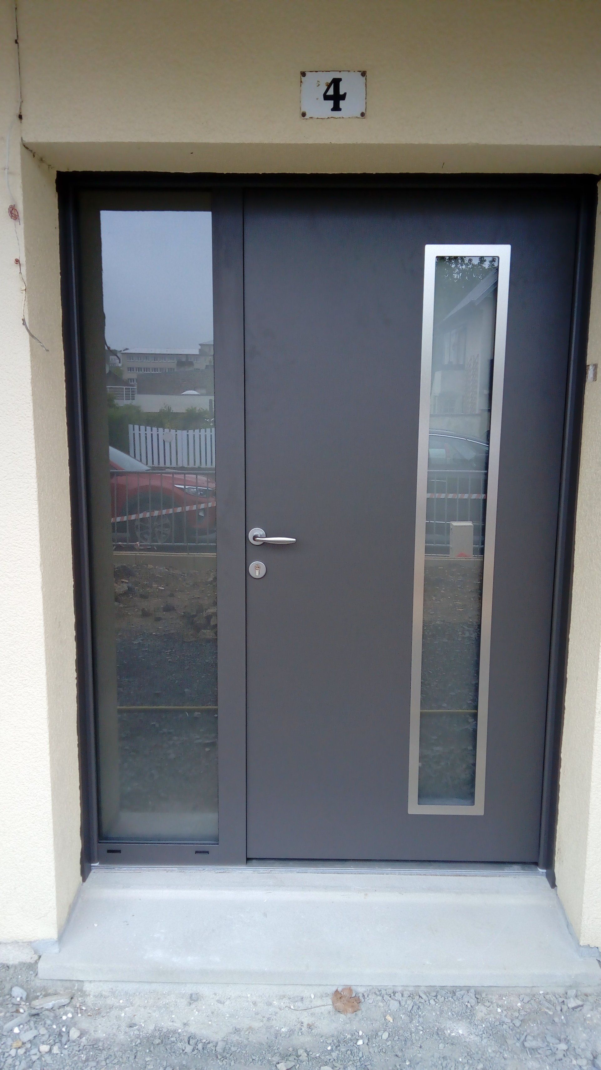 Porte d'entrée aluminium