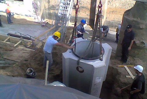 Baustoffe / Baumaschinen