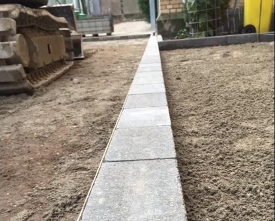 Pflaster- und Plattierungsarbeiten