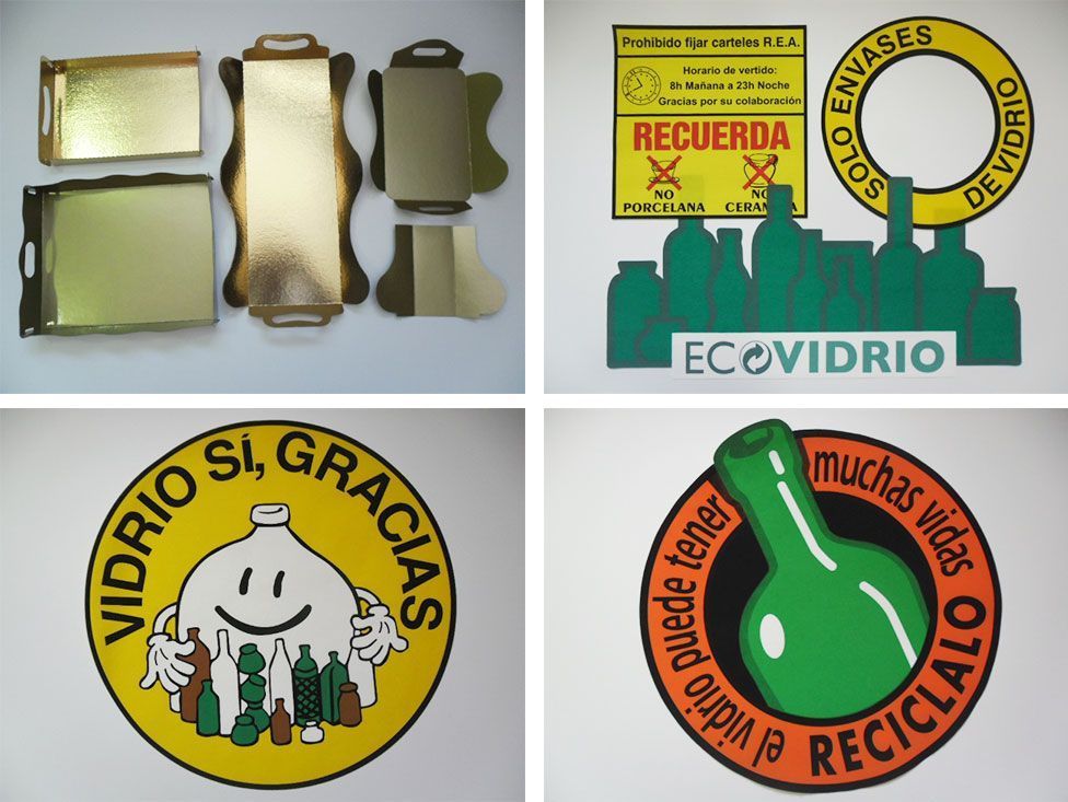 Un collage de cuatro imágenes con una que dice 