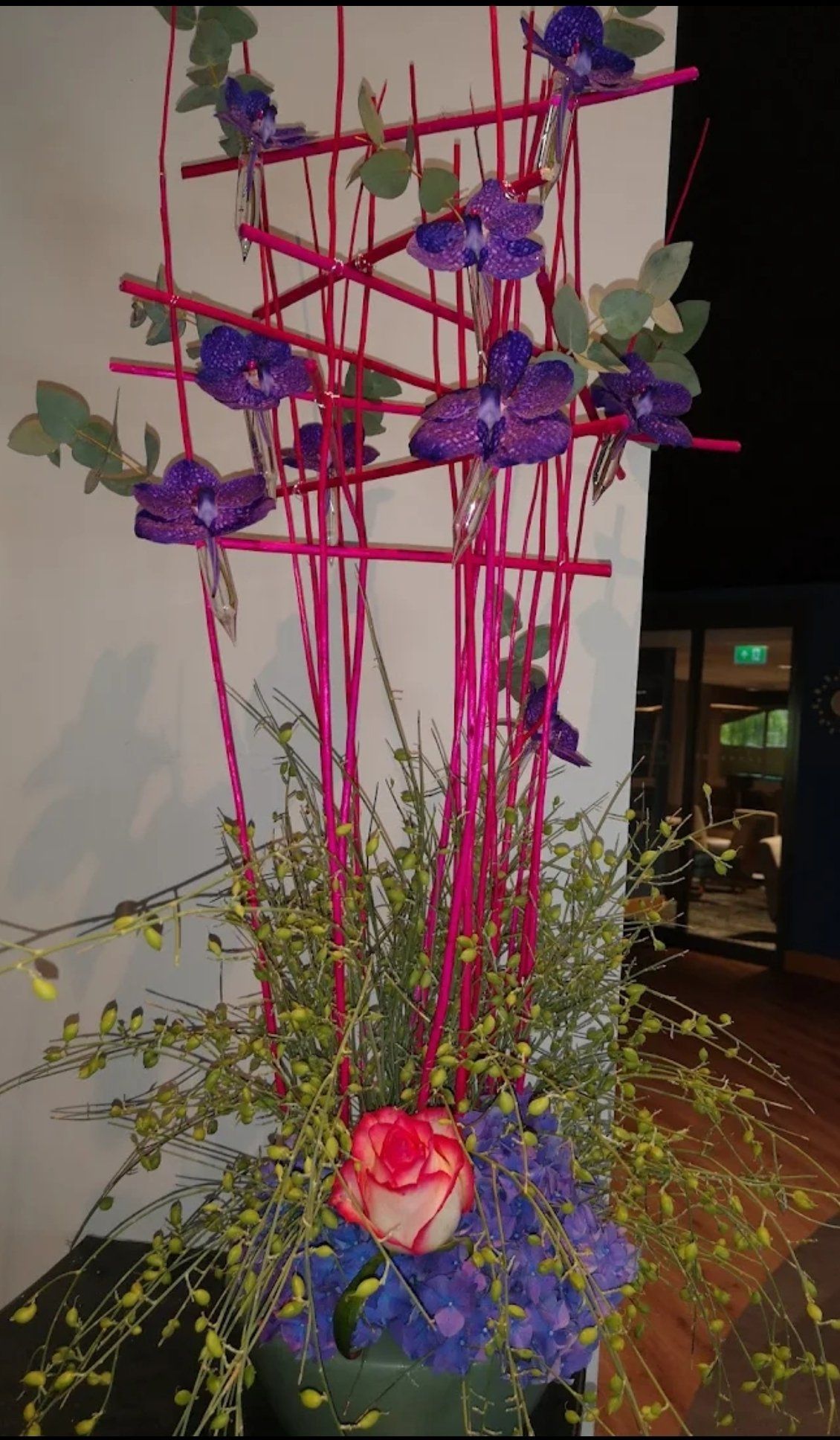 Décoration rose et violette