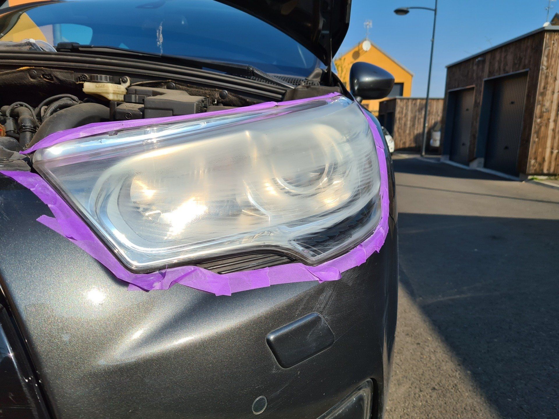 Photo d'un bloc de feux usé