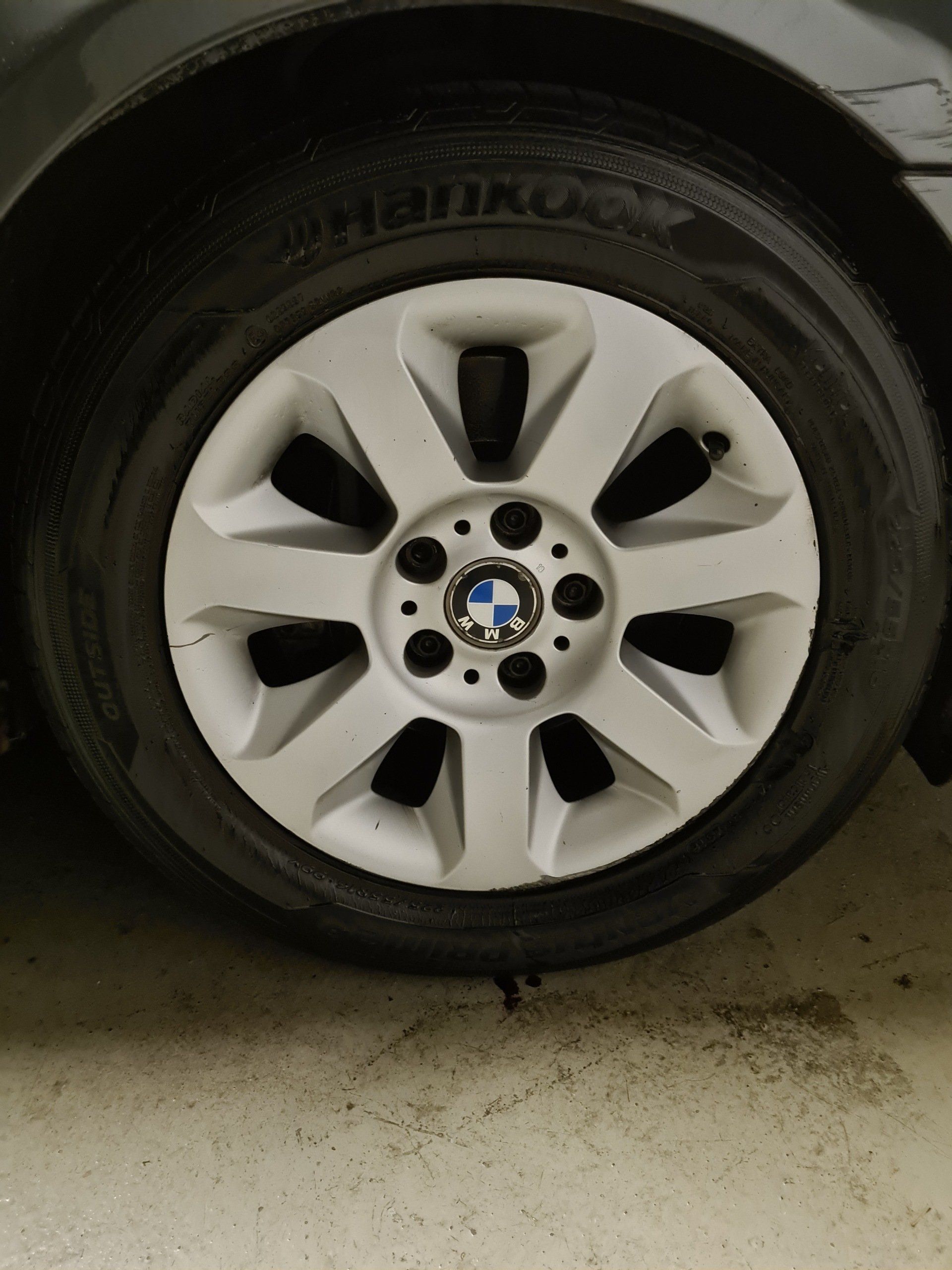 Photo d'une jante BMW propre