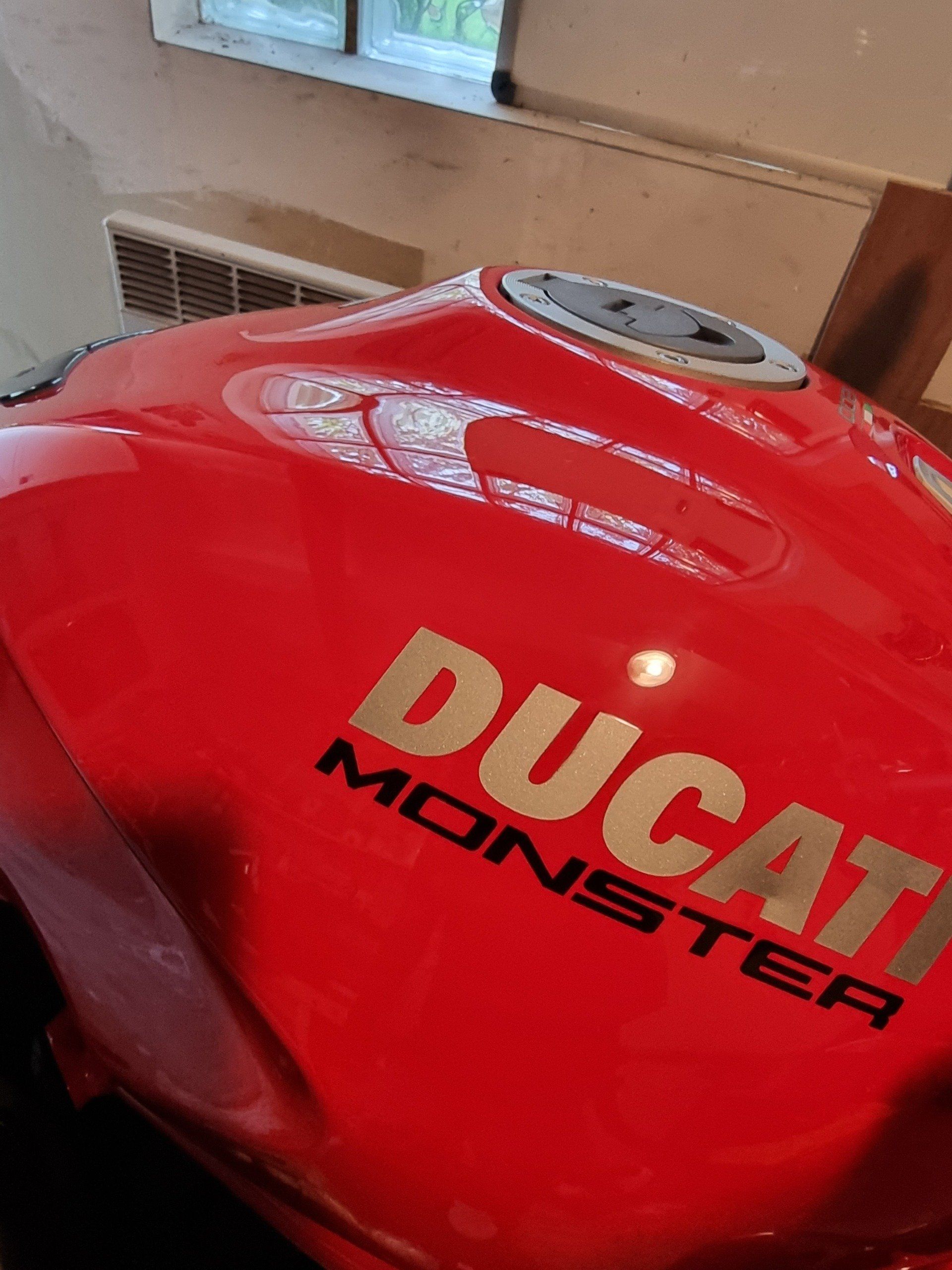 Détail de moto sale