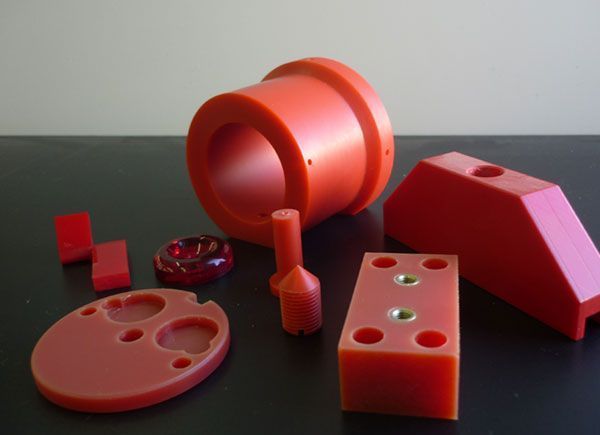 Drehteile - GB Plex AG – Kunststoffverarbeitung – Oberwil – Region Basel