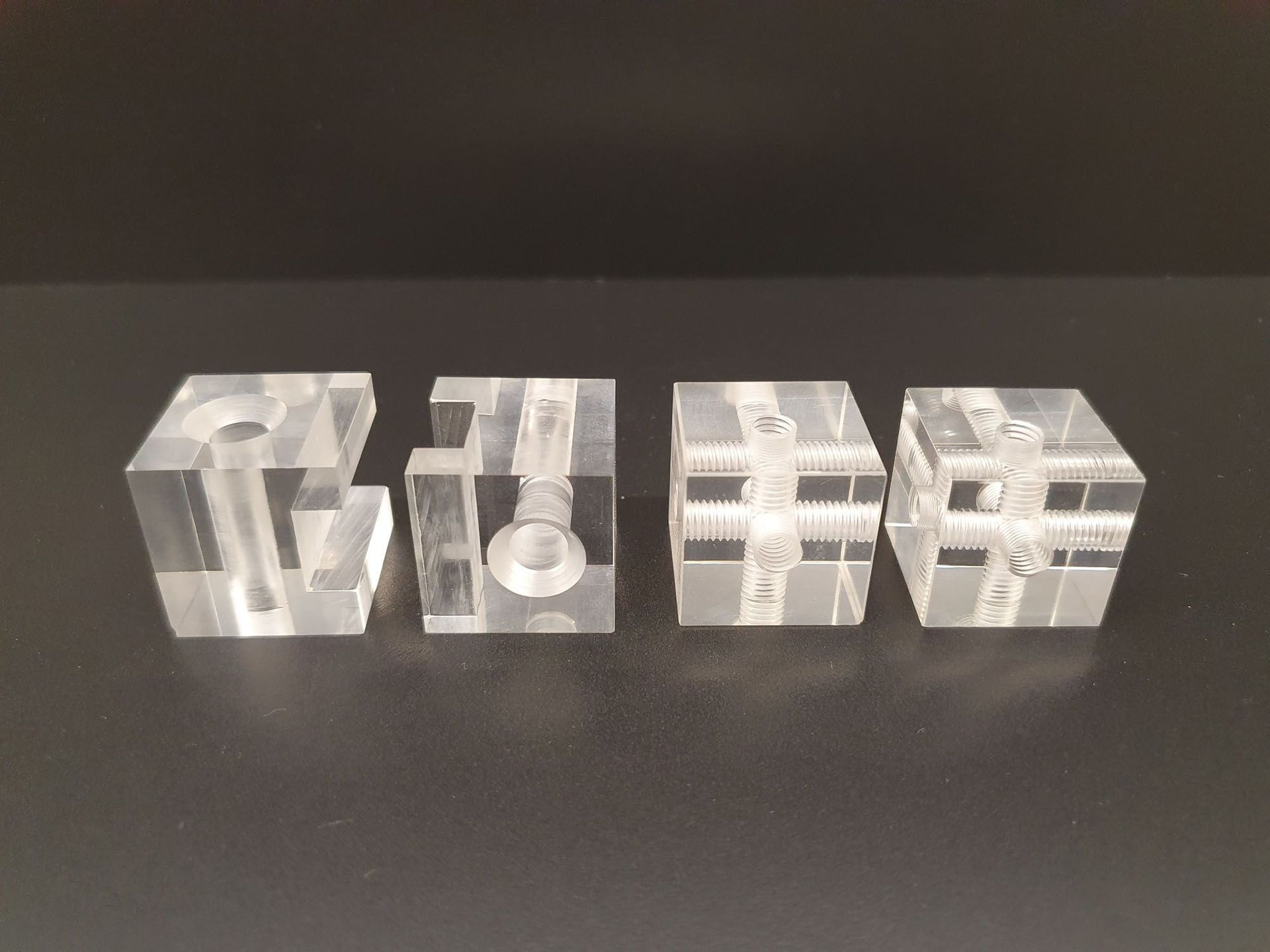 Drehteile - GB Plex AG – Kunststoffverarbeitung – Oberwil – Region Basel