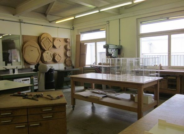 Kreissäge - GB Plex AG – Kunststoffverarbeitung – Oberwil – Region Basel