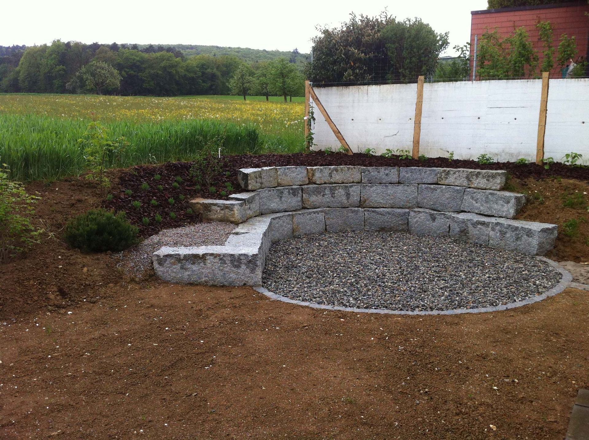 Gartenbau - Steinmauern - Madano in Laufen