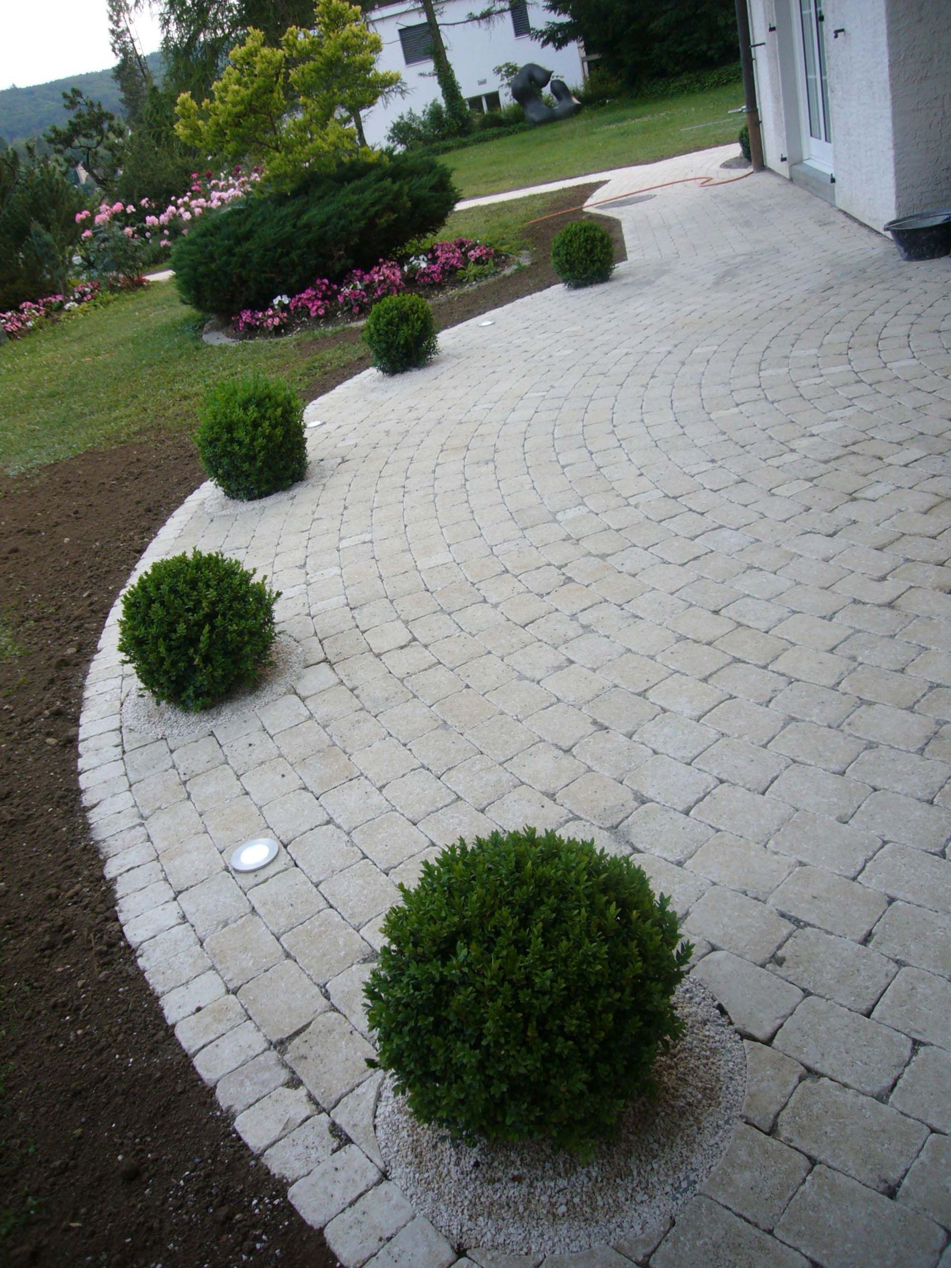 Gartengestaltung - Pflästerungen - Madano in Laufen