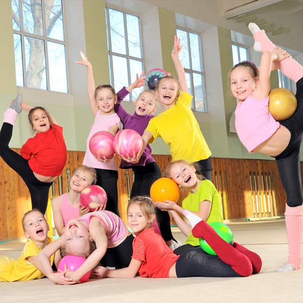 Liikkumisen iloa lastentanssissa - Tanssistudio Point