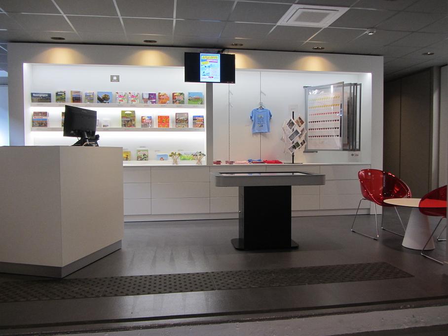 Office de tourisme après