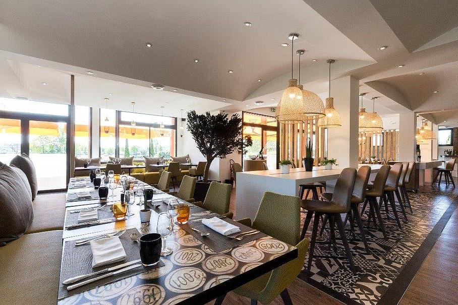 Salle à Manger après