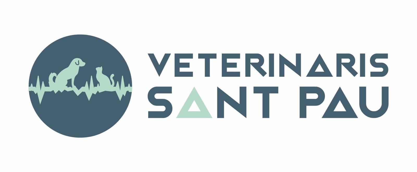 Logotipo para Veterinaria Sant Pau: siluetas de perro y gato, círculo verde azulado, texto.