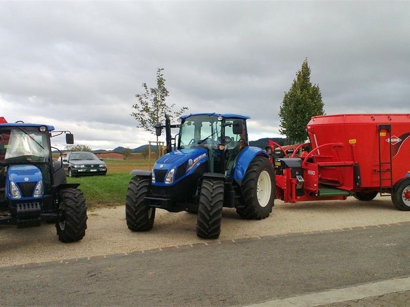 Traktor Landmaschinen Anhänger