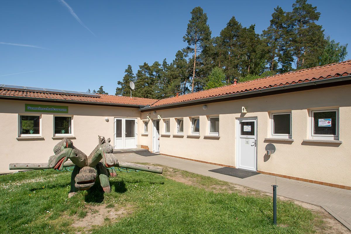 Sanitärgebäude 1