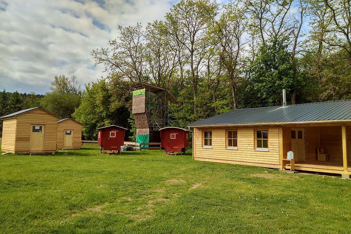 Outdoor Camp