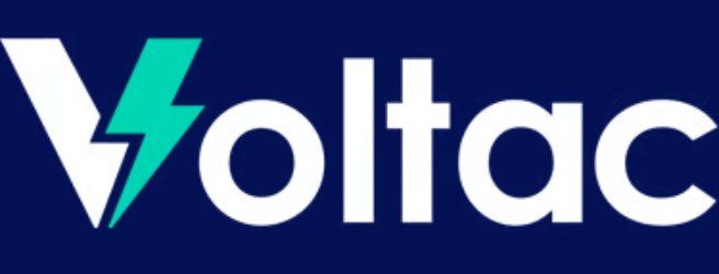Logotipo de Voltac en blanco y verde azulado sobre un fondo azul oscuro.