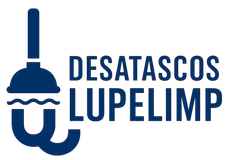 Logotipo con un émbolo azul y las palabras "Desatascos Lupelimp".