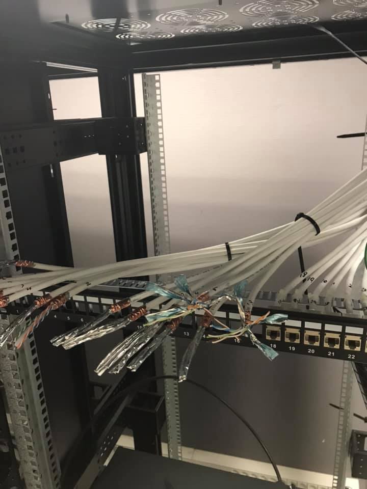 Réseau de câbles électriques