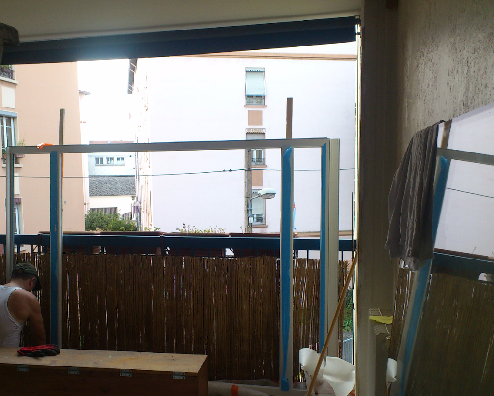 Pose menuiserie balcon