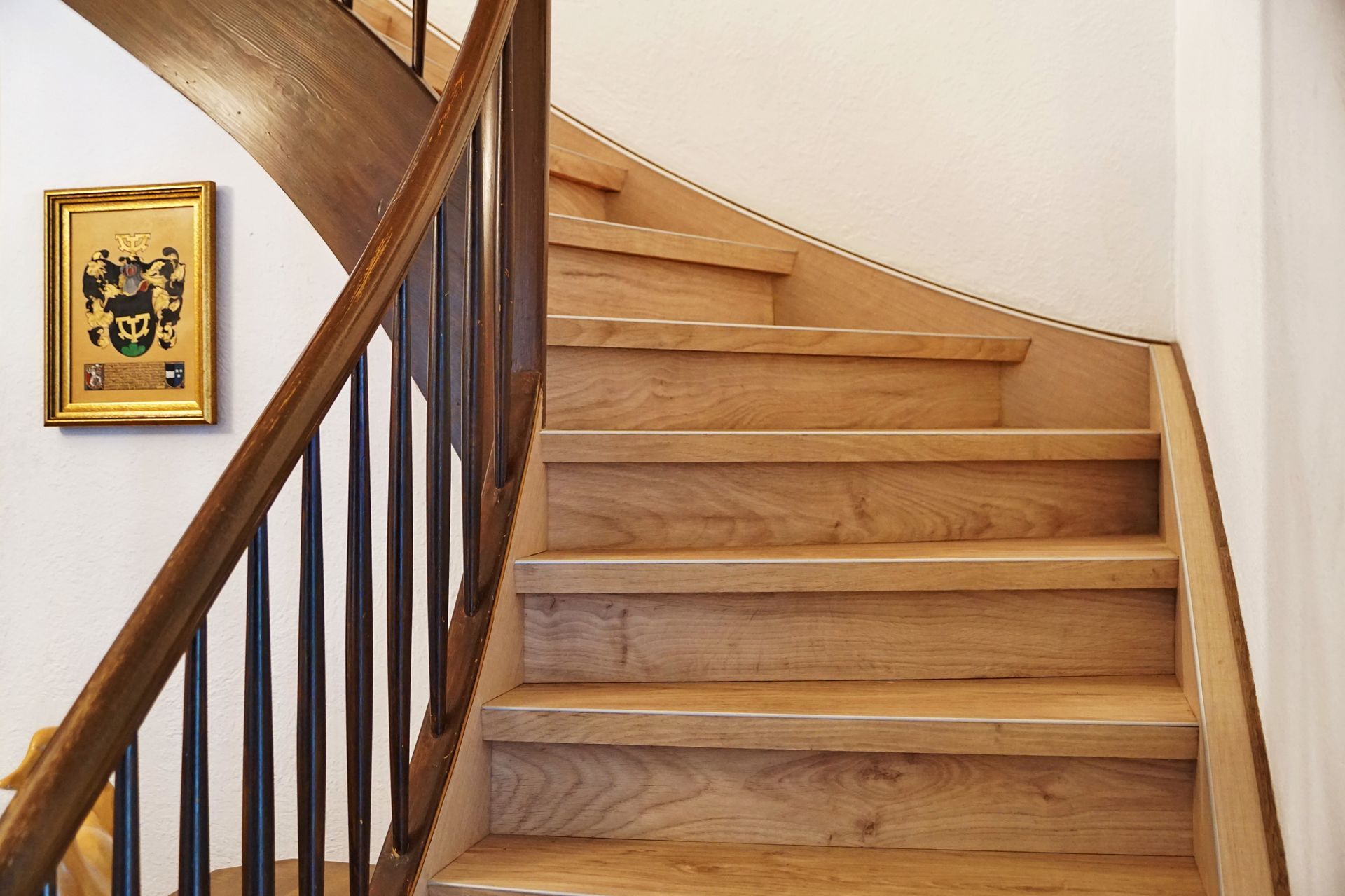 müller WOHNGESTALTUNGEN
