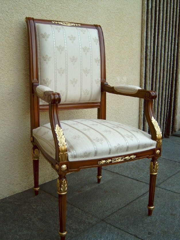 Polsterarbeit Empire- Hans Schudel GmbH