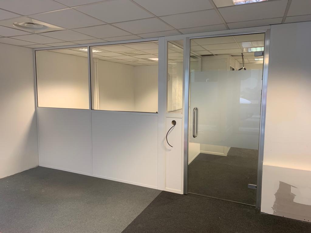 Pose de cloisons + sols