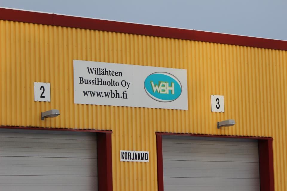 Willähteen BussiHuolto Oy:n toimitilat