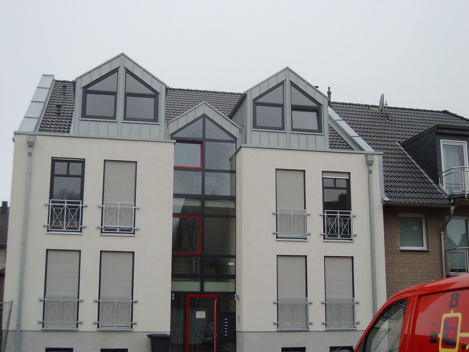 Wand- und Fassenbekleidung