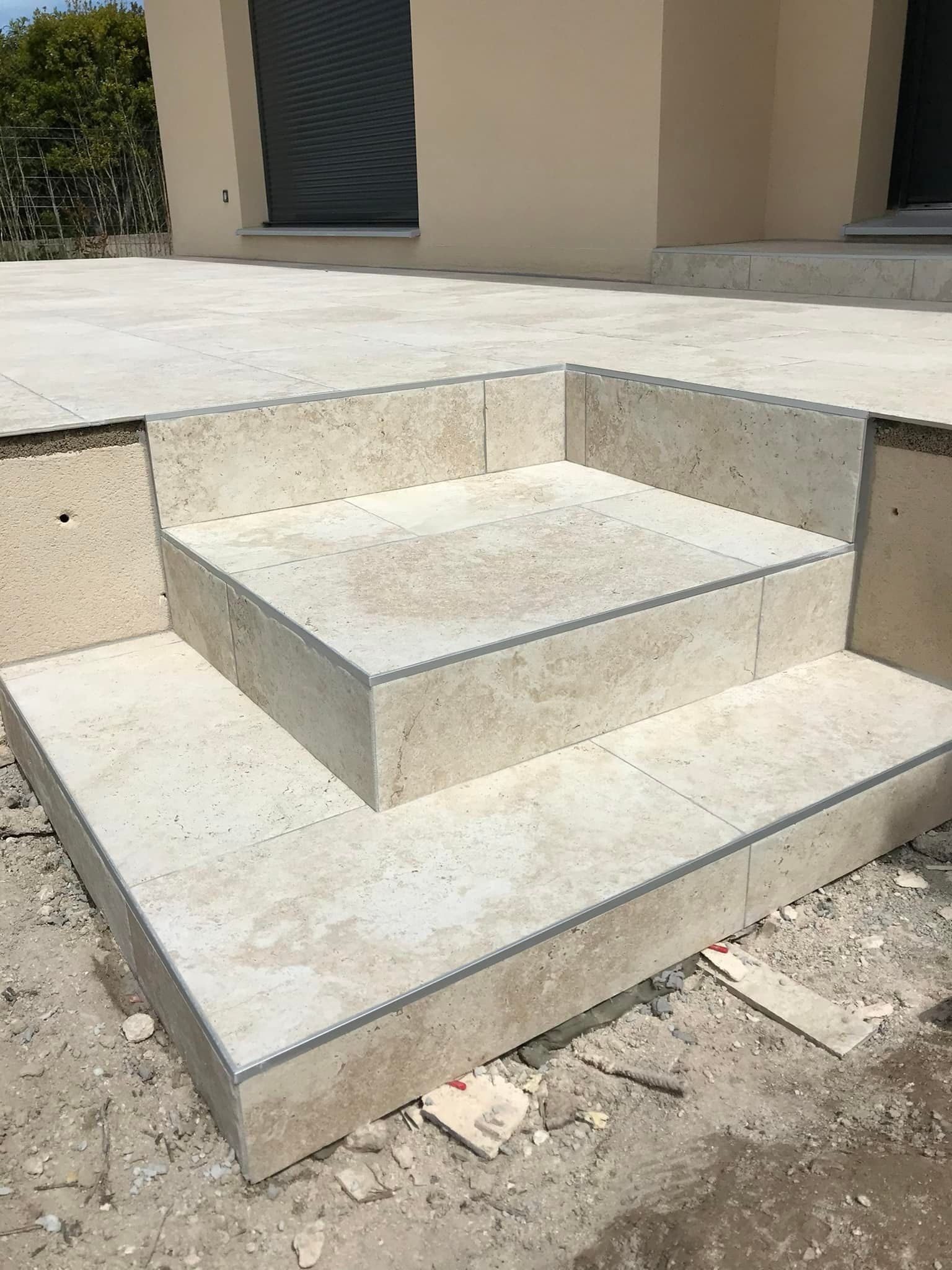 Carrelage d'escalier