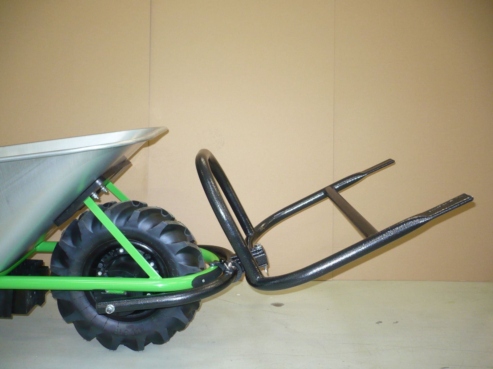 bravobravo.ch Hauser Gartengeräte