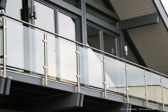 Geländer von einem Balkon
