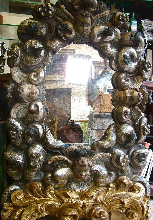 cadre bois sculpté après restauration