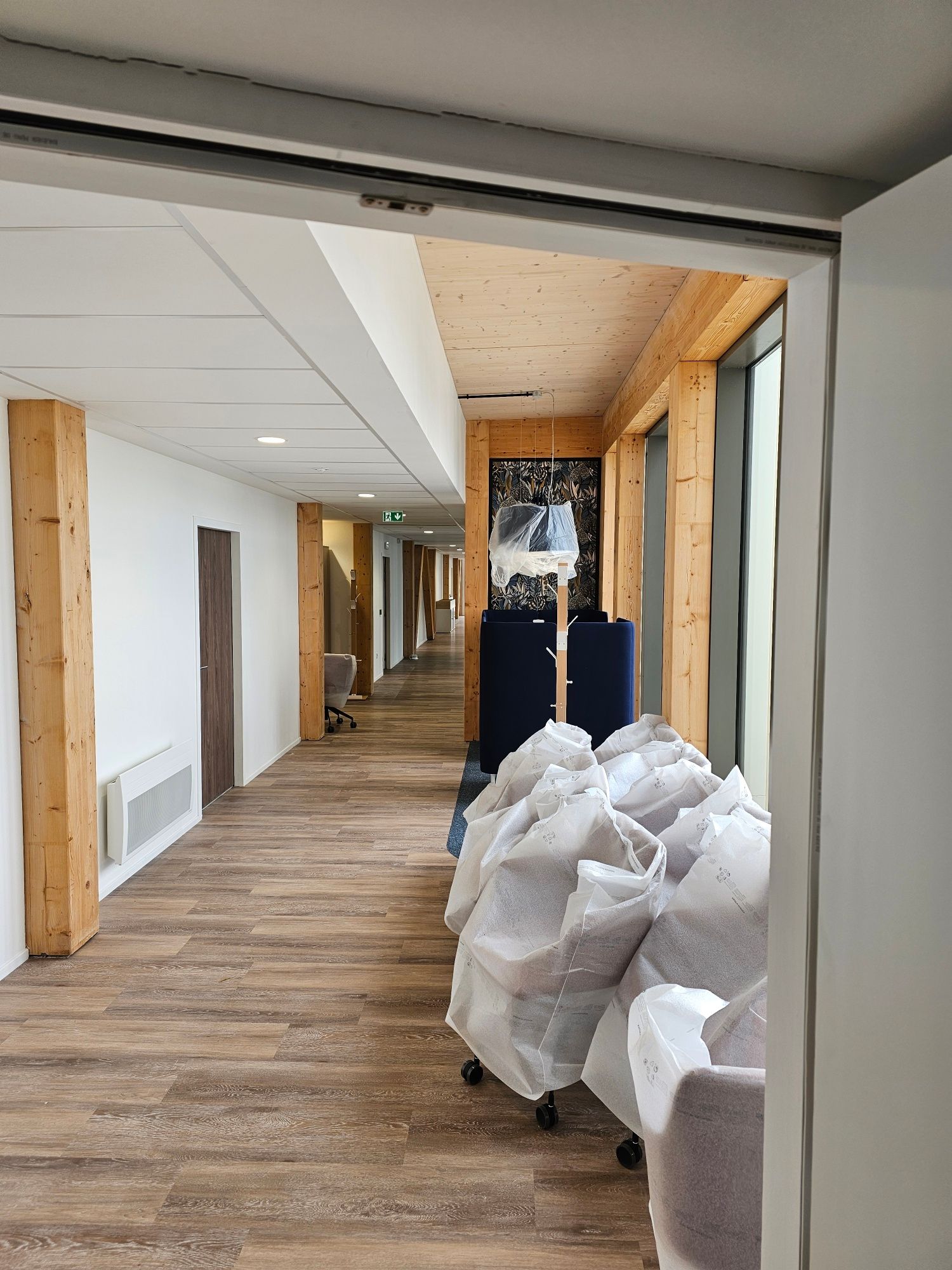 Couloirs de local en travaux