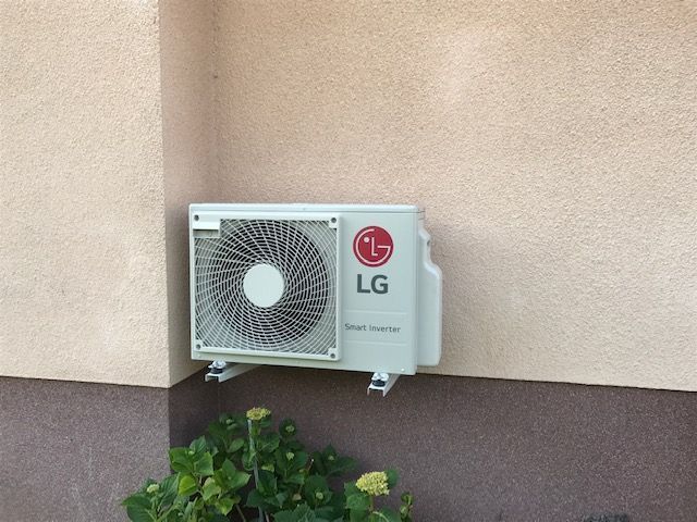 Petite pompe à chaleur de la marque LG