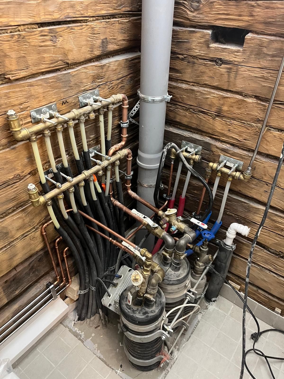 Luo Alt-tekstitunnisteet hakukoneoptimointia ja saavutettavuutta varten.