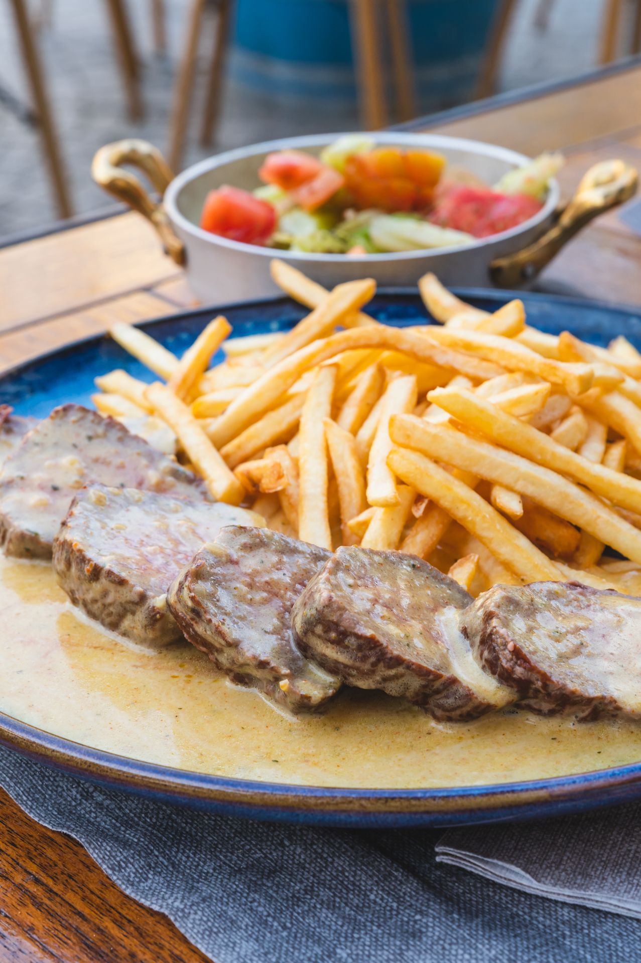 taglio di entrecôte - Osteria Teatro Unione L'Entrecote