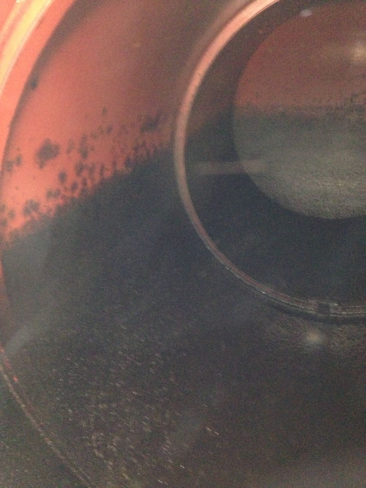 Tankanlage vor Revision - Simon Wehrli Tankrevisionen GmbH in Bever