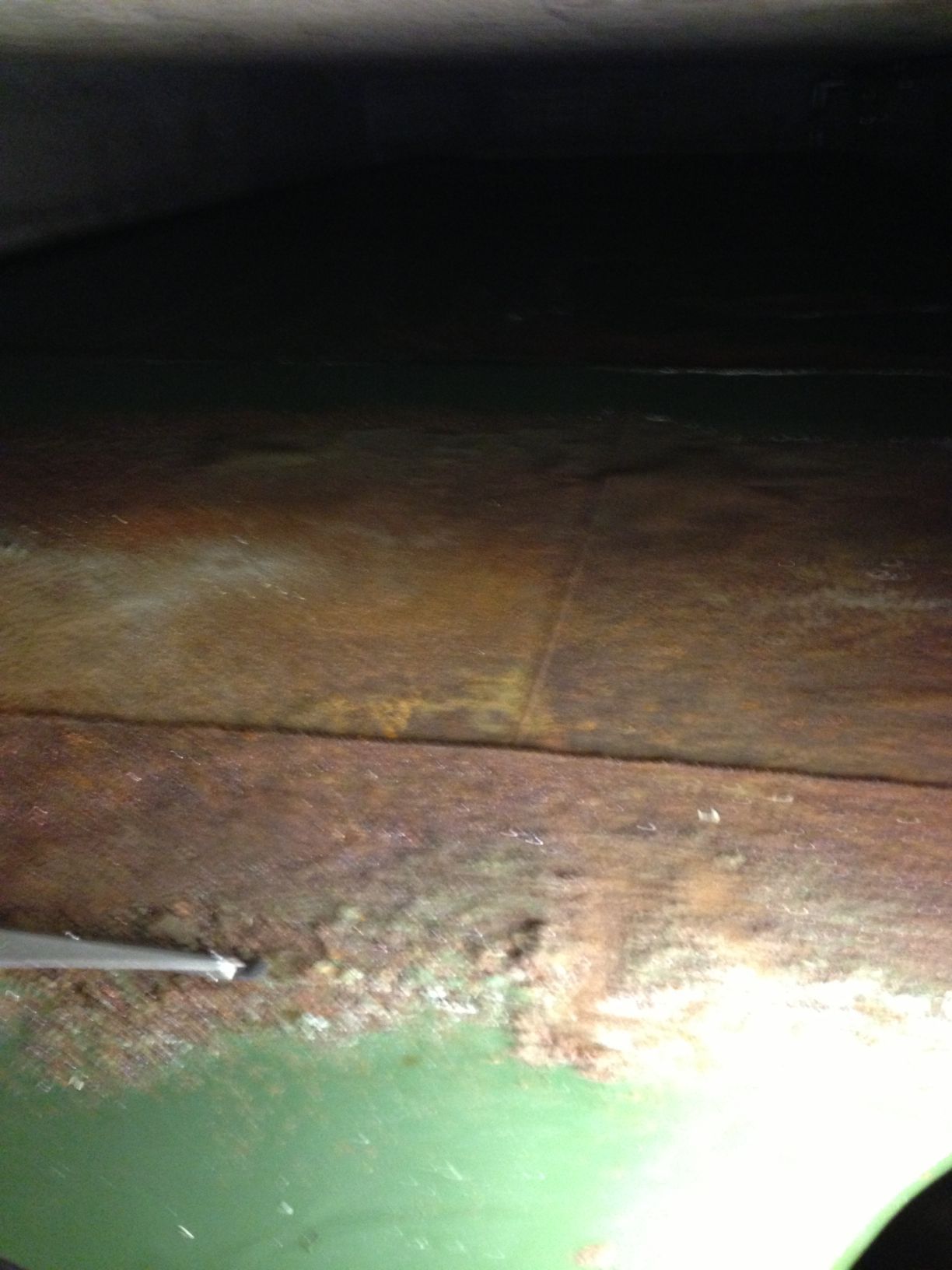 Gebäudetank aussen - Simon Wehrli Tankrevisionen GmbH in Bever