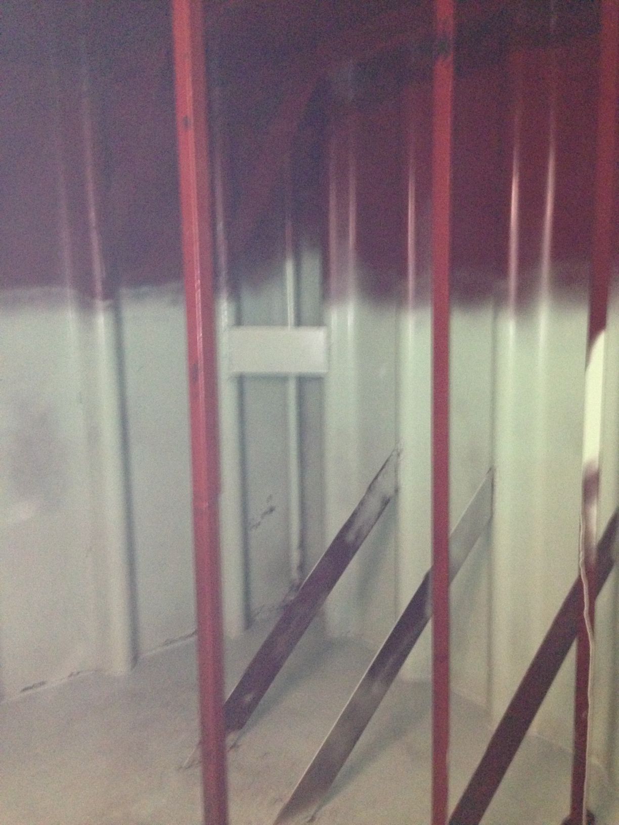 Gebäudetank nach Reinigung - Simon Wehrli Tankrevisionen GmbH in Bever