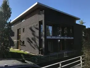 Mehrfamilienhaus Sonnenblume