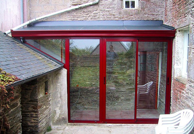 Sas d'entrée en alu rouge