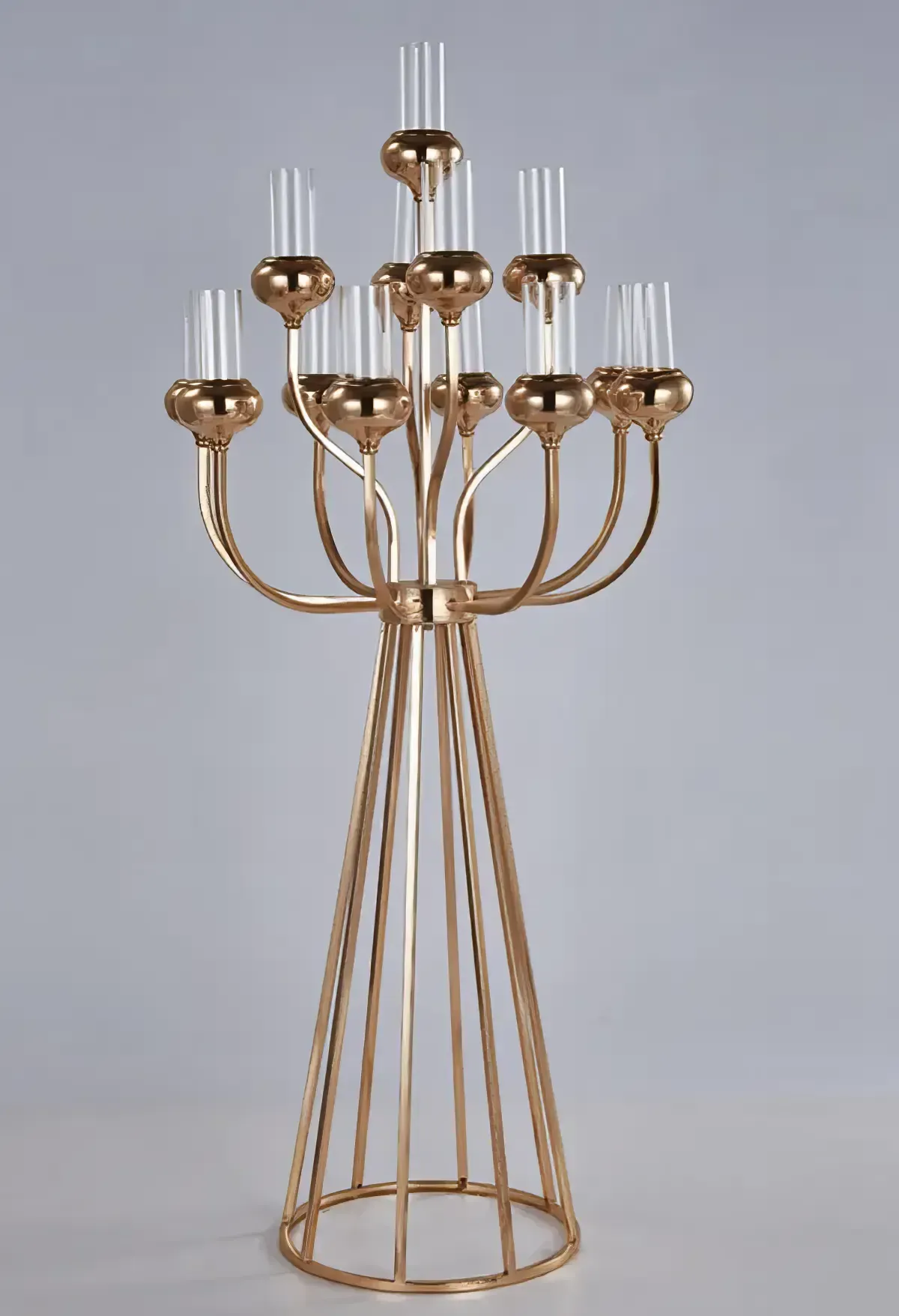 Optez pour ce centre de table chandelle à 10,00 € pour une ambiance élégante et lumineuse. 