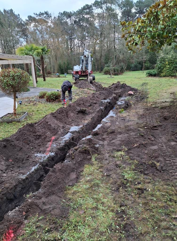 Terrassement pour travaux d'assainissement autonome
