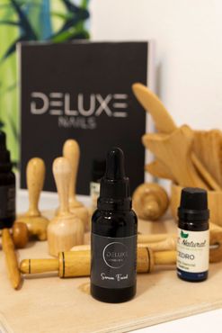 Salón de bienestar exclusivo  de masajes con técnicas ancestrales con nuestros aceites esenciales en pozuelo de Alarcón.