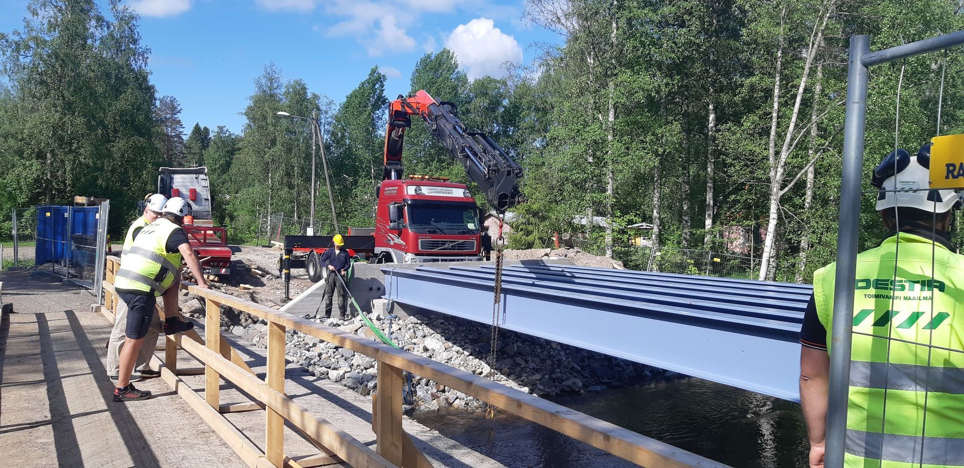 Nosto ja Kuljetus Janhunen Oy